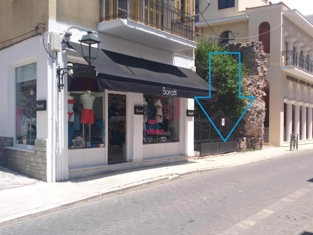 Nafpaktos Apartment And Studios In Port Exterior foto